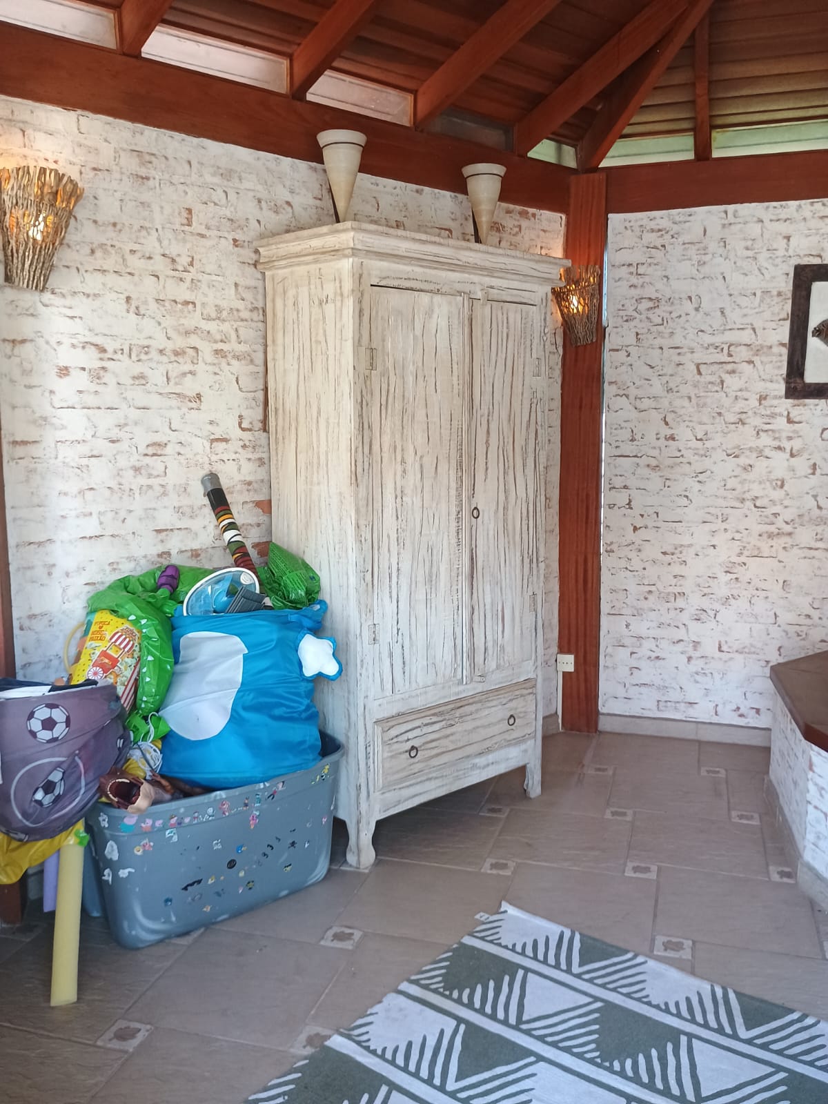 Casa de Alto Padrão a Venda no Condomínio Village Águas de Santa Elisa 