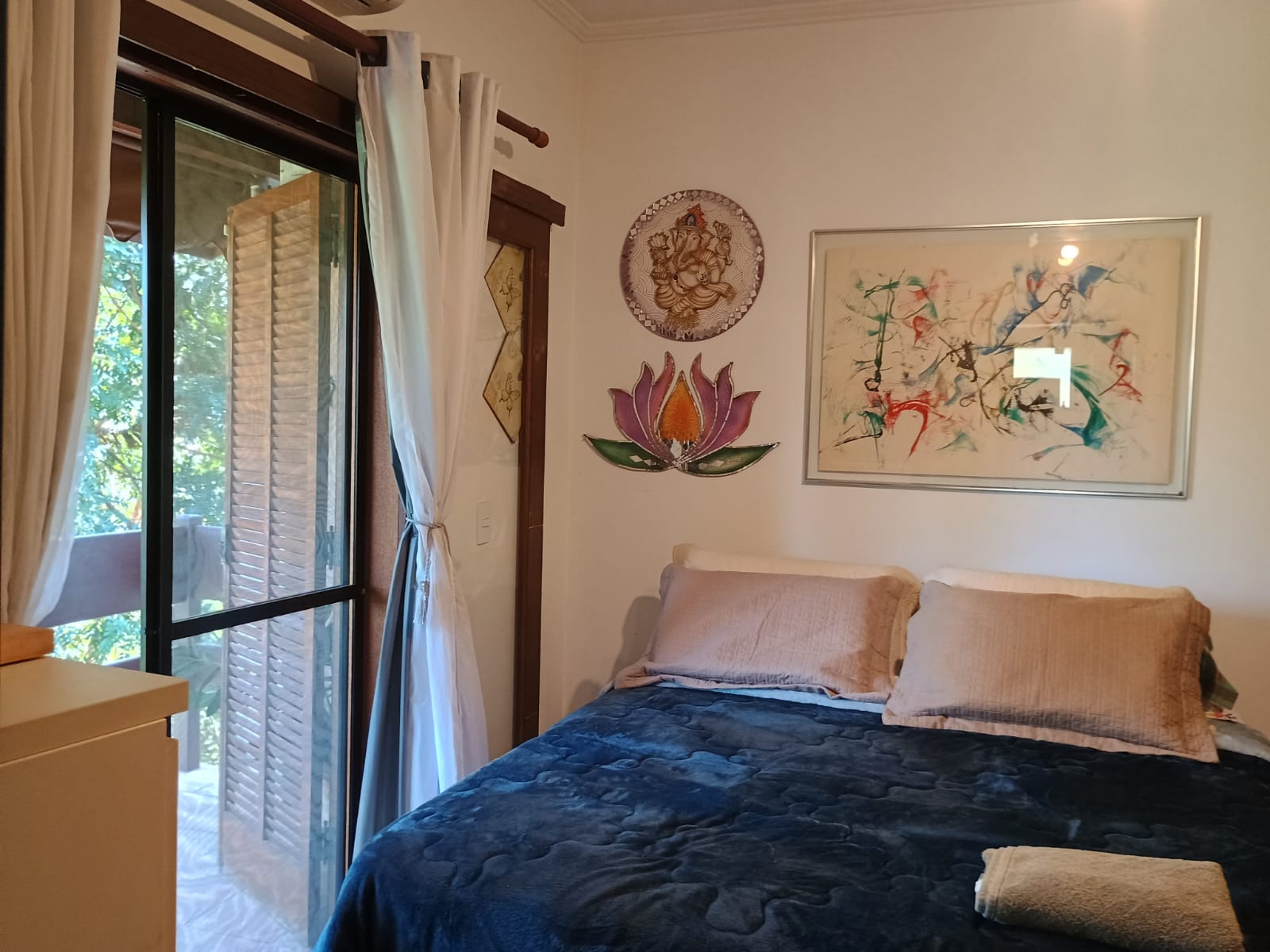 Casa de Alto Padrão a Venda no Condomínio Village Águas de Santa Elisa 
