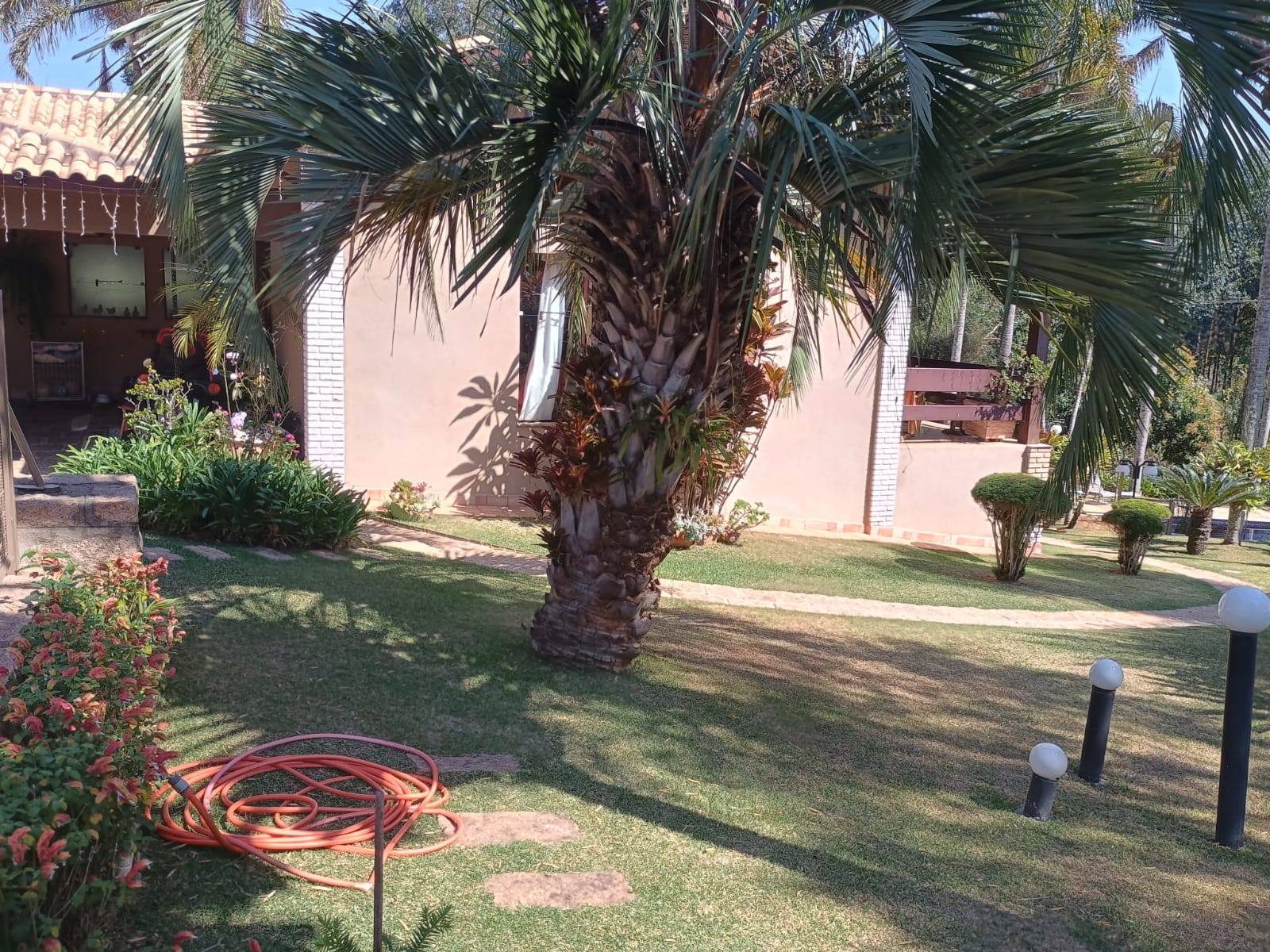 Casa de Alto Padrão a Venda no Condomínio Village Águas de Santa Elisa 