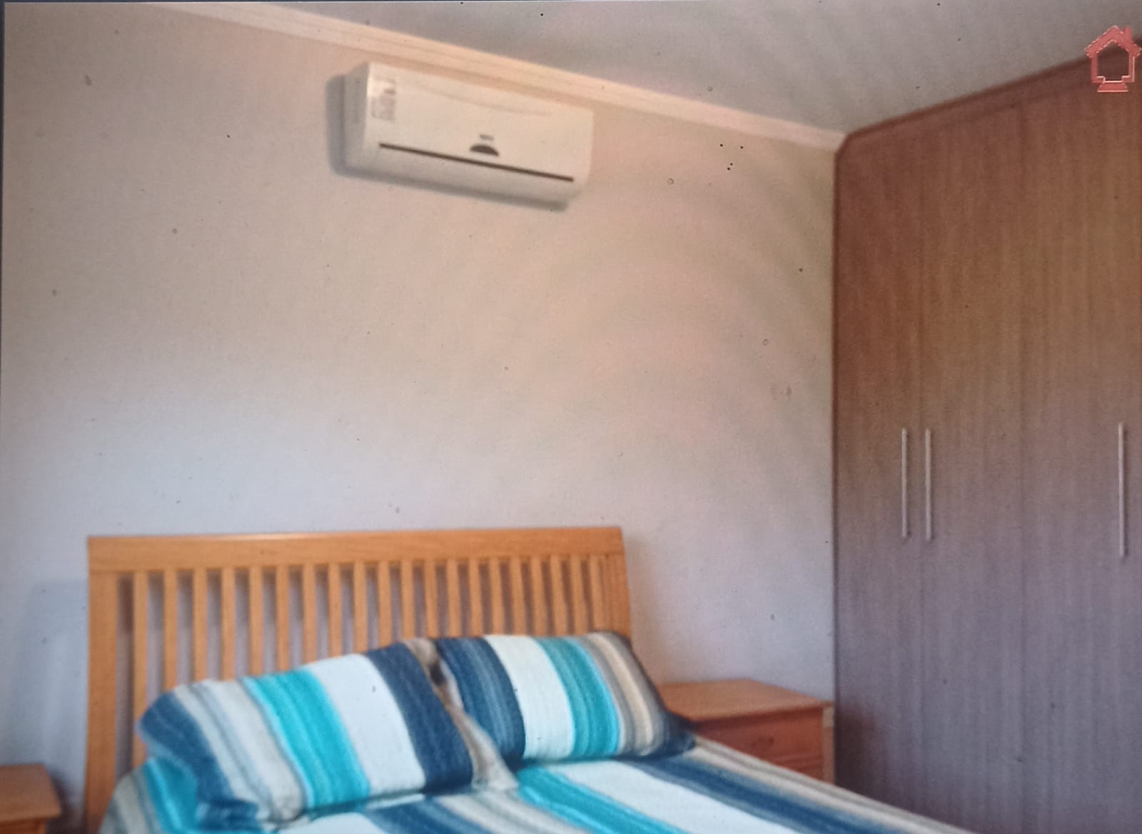 Casa Térrea com 3 suítes a venda no Condomínio Jardim do Ribeirão II