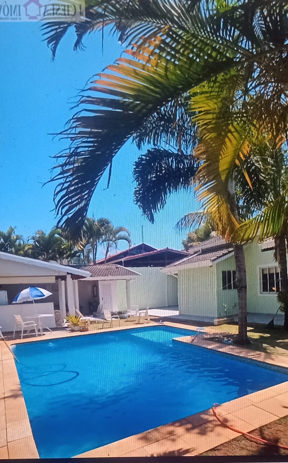 Casa Térrea com 3 suítes a venda no Condomínio Jardim do Ribeirão II