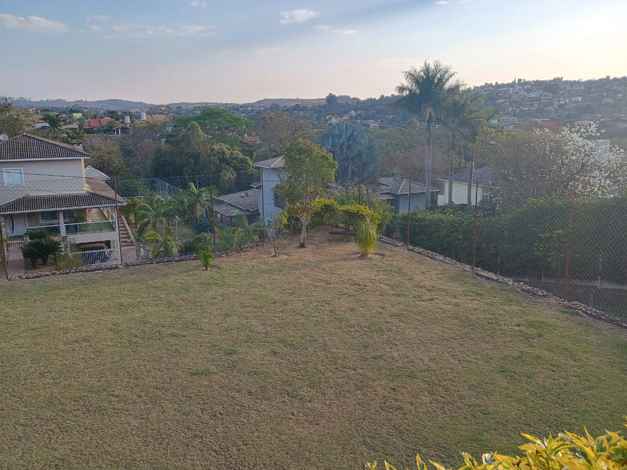 Casa Térrea a Venda no Condomínio Jardim do Ribeirão II em Iupeva