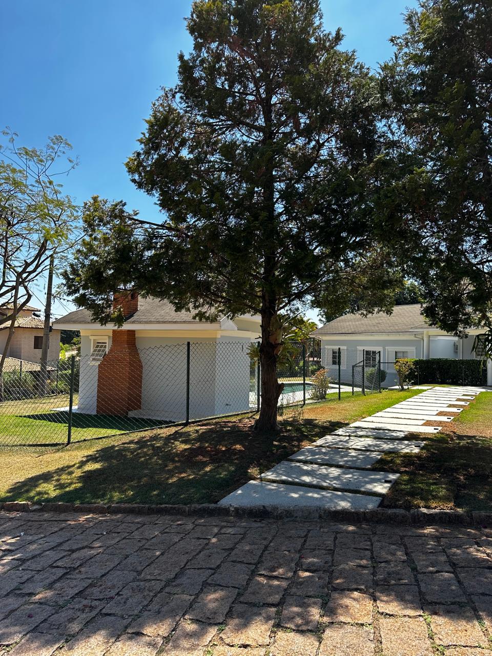 Casa de Alto Padrão a Venda no Condomínio Village Águas de Santa Elisa