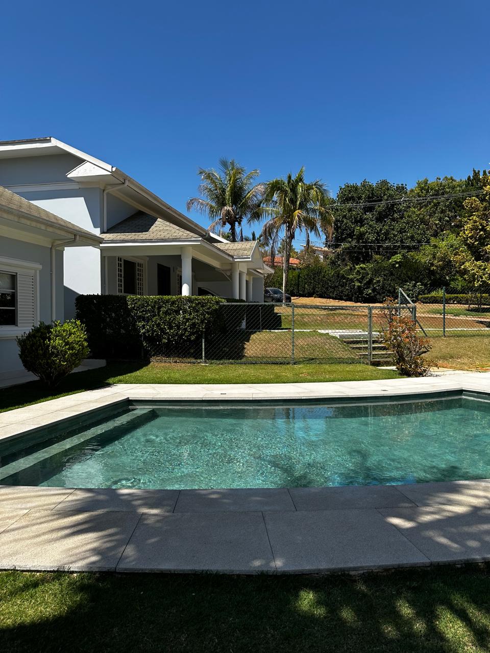 Casa de Alto Padrão a Venda no Condomínio Village Águas de Santa Elisa
