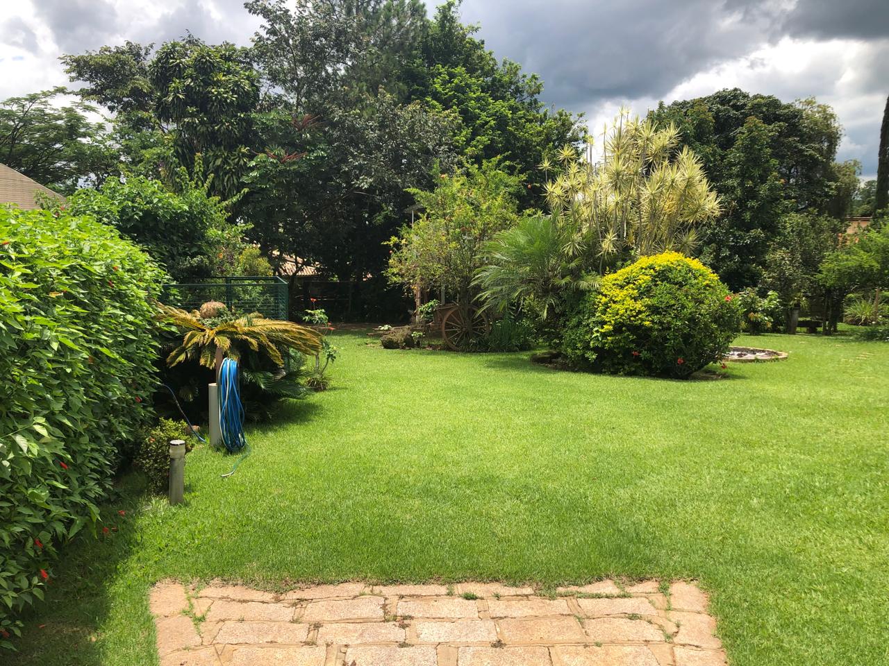 Casa de Alto Padrão a Venda no Condomínio Village Águas de Santa Elisa