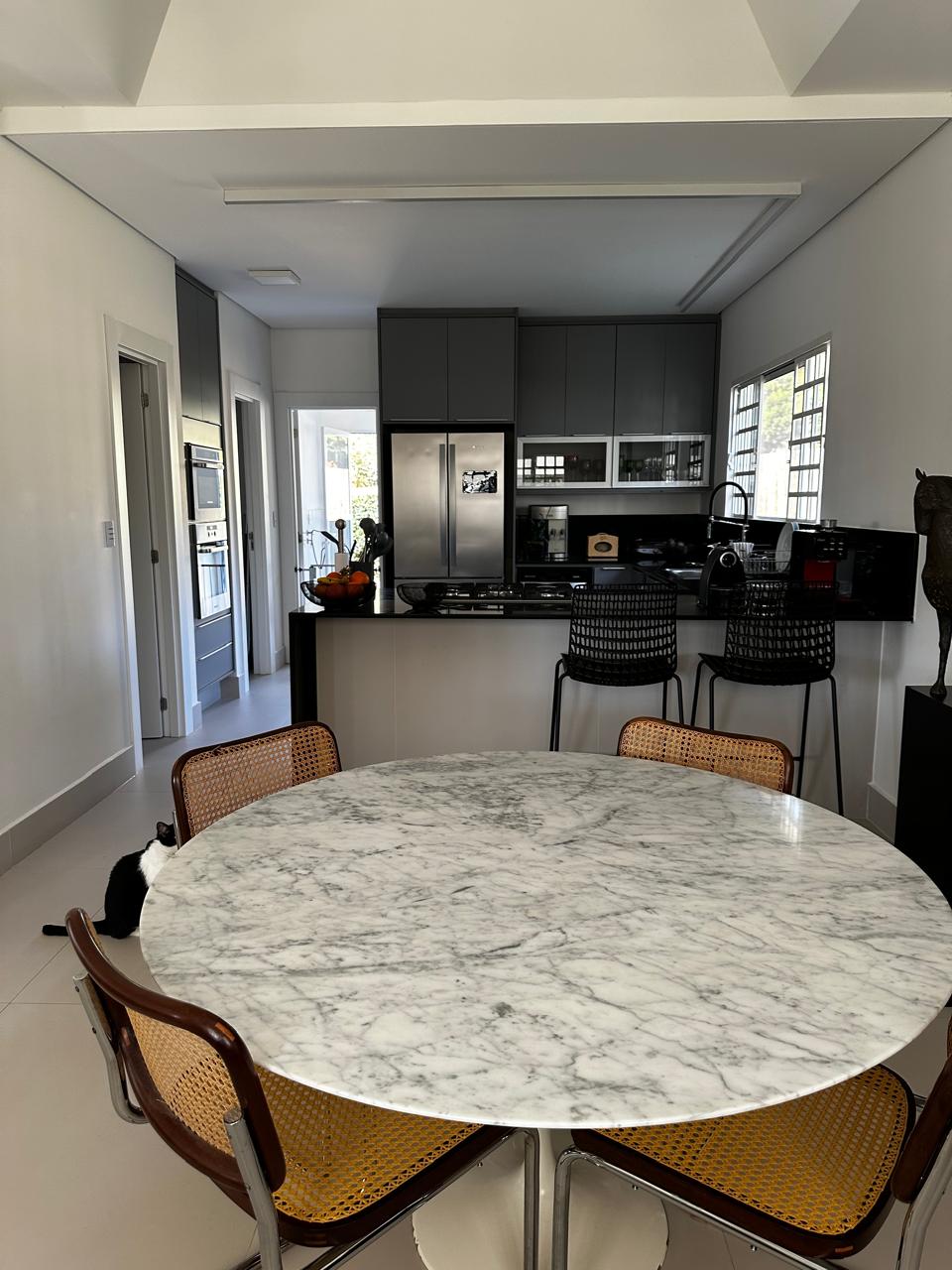 Casa de Alto Padrão a Venda no Condomínio Village Águas de Santa Elisa