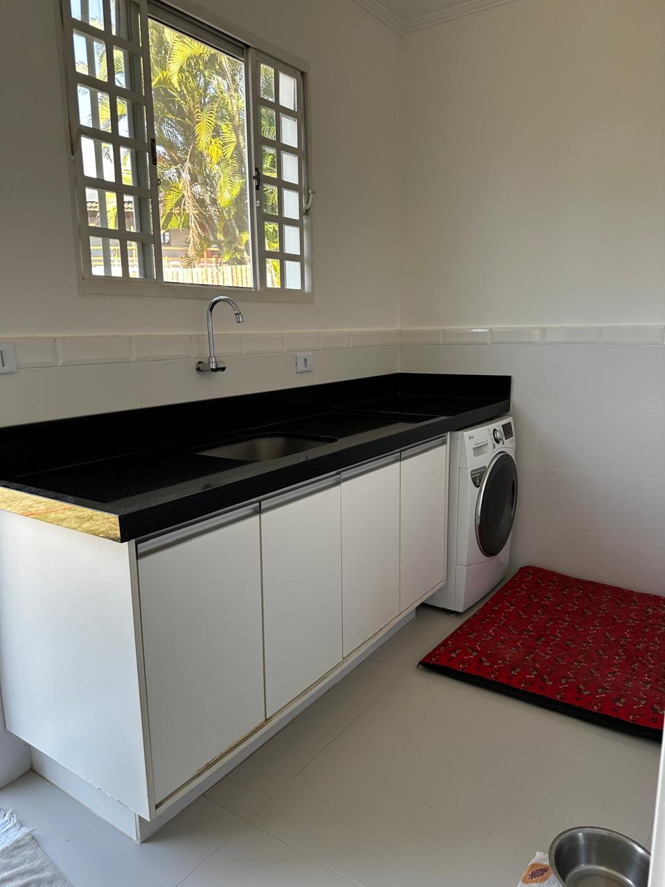 Casa de Alto Padrão a Venda no Condomínio Village Águas de Santa Elisa