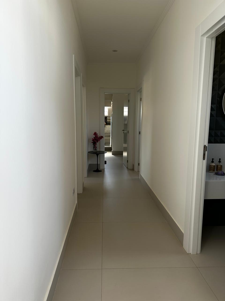 Casa de Alto Padrão a Venda no Condomínio Village Águas de Santa Elisa