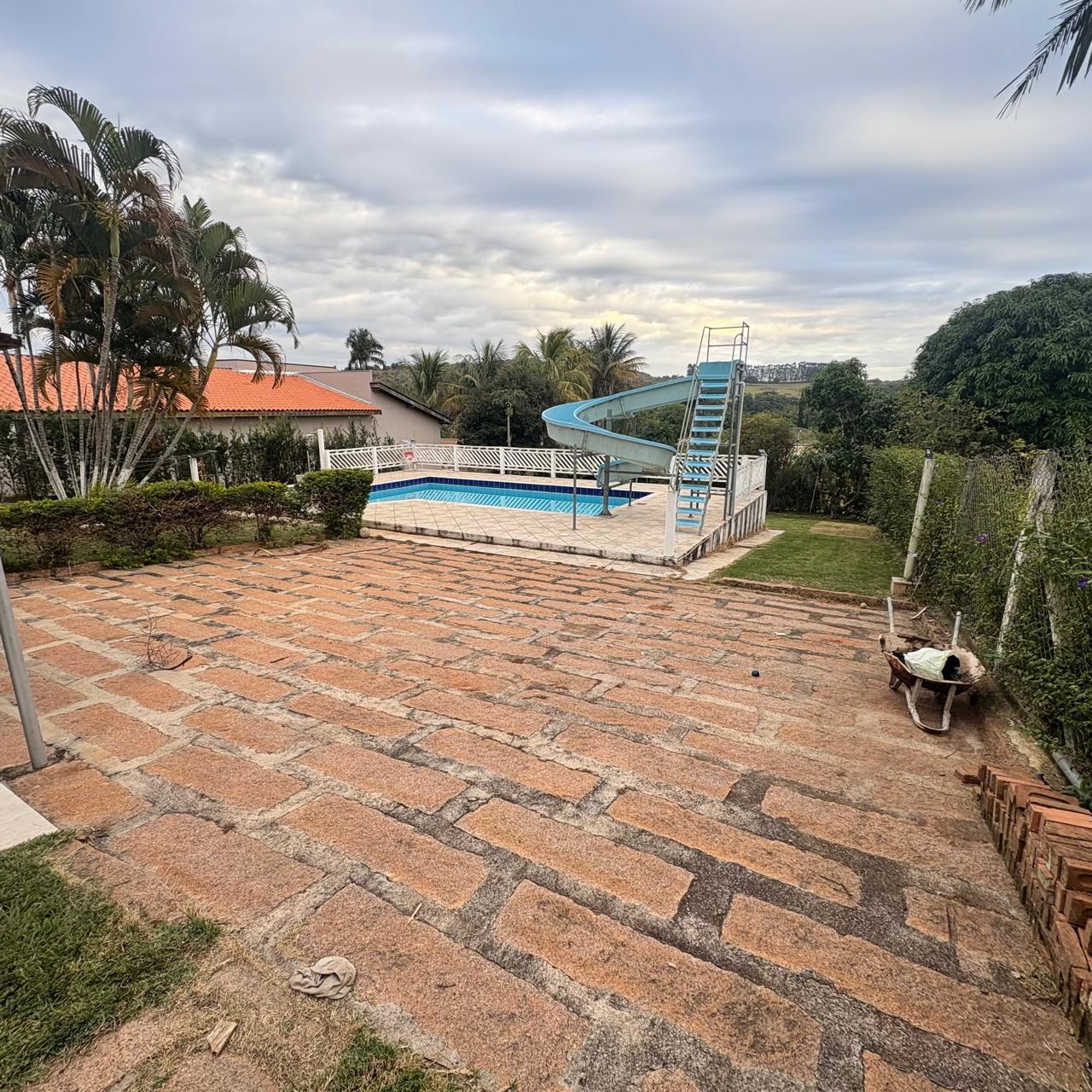 Casa a Venda no Condomínio Village Águas de Santa Elisa em Itupeva