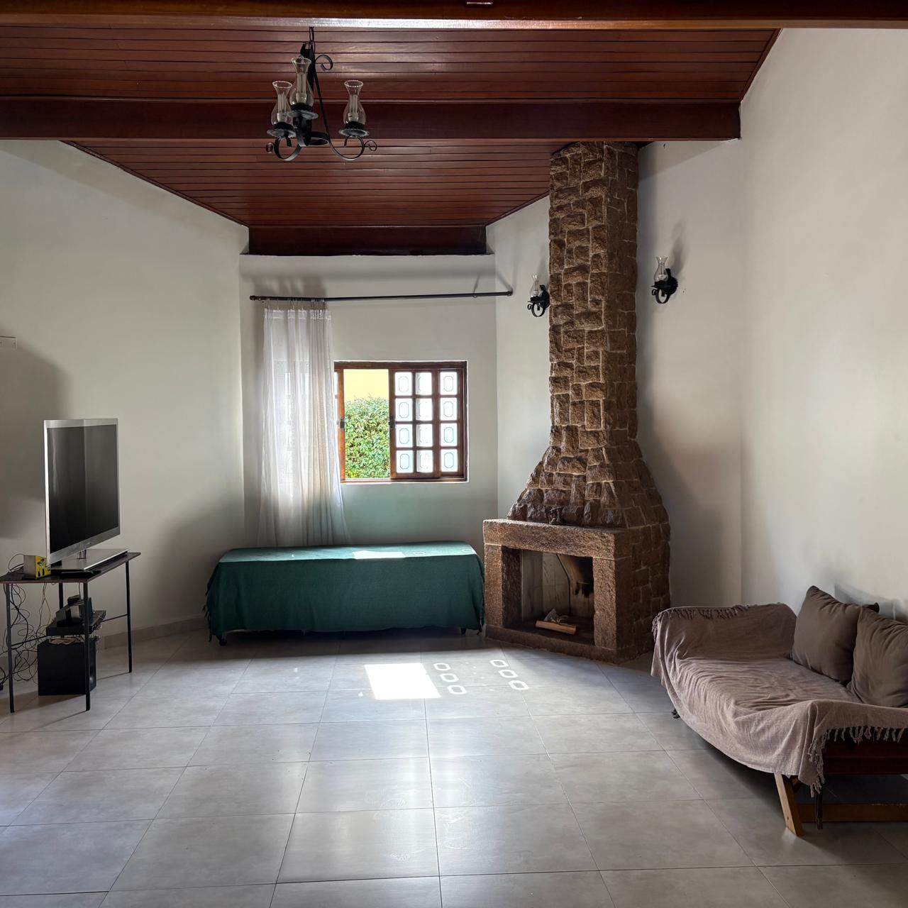 Casa a Venda no Condomínio Village Águas de Santa Elisa em Itupeva