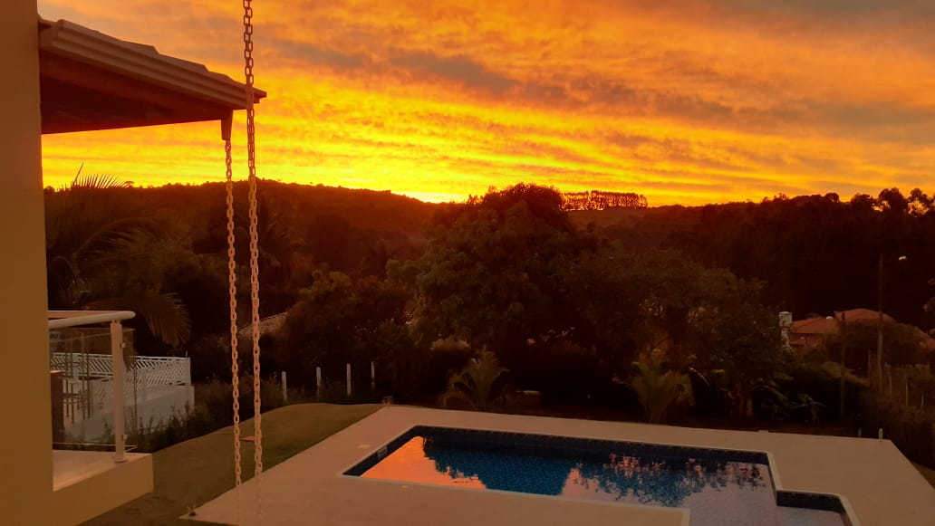 Sobrado a Venda no Condomínio Village Águas de Santa Elisa  em Itupeva