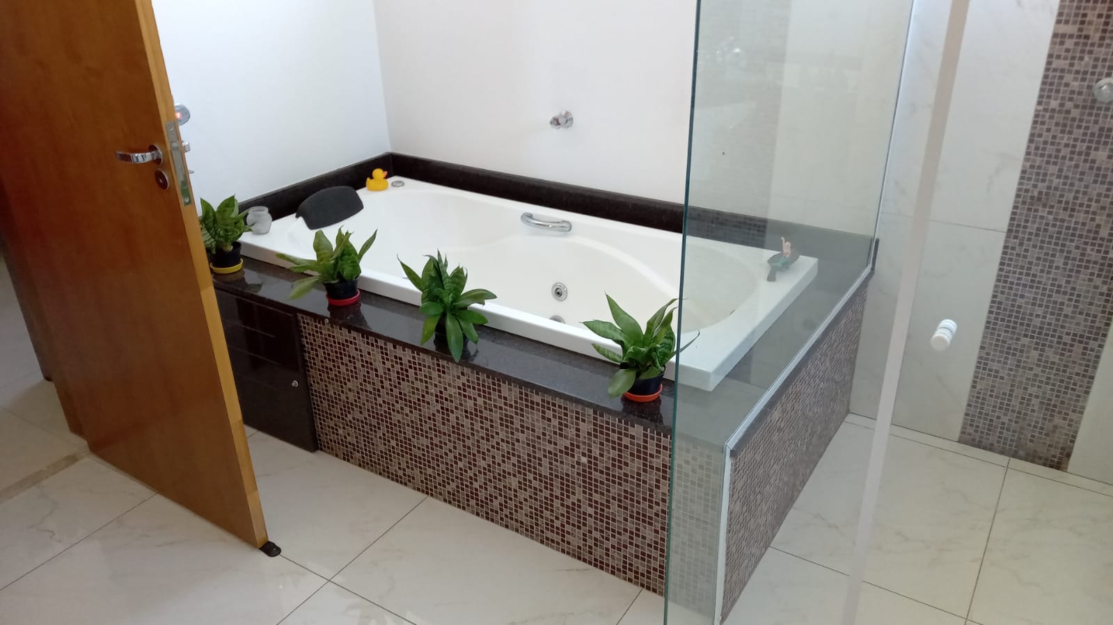 Sobrado a Venda no Condomínio Village Águas de Santa Elisa  em Itupeva