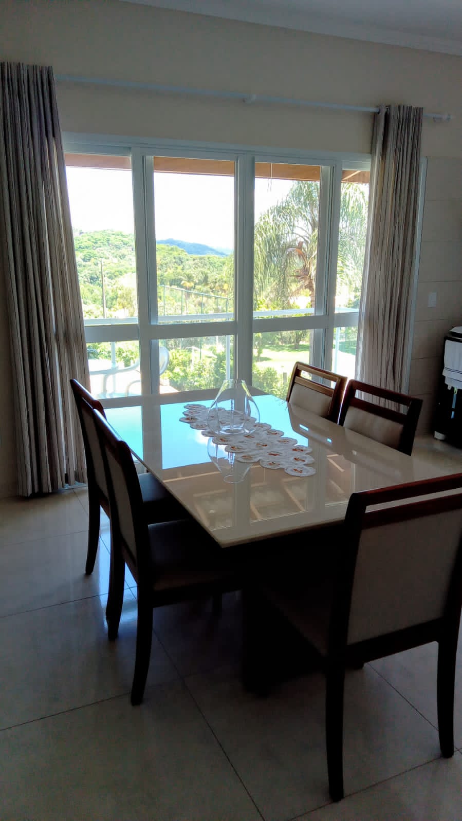 Sobrado a Venda no Condomínio Village Águas de Santa Elisa  em Itupeva