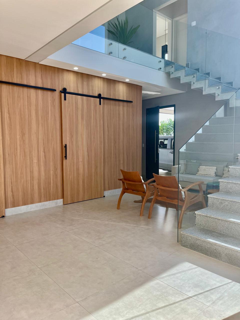 Casa de Alto Padrão a Venda no Condomínio Parque dos Resedás  