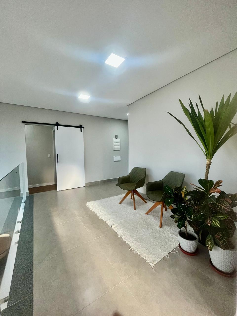 Casa de Alto Padrão a Venda no Condomínio Parque dos Resedás  