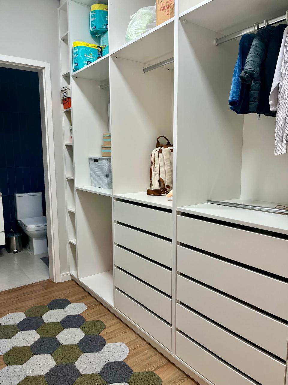 Casa de Alto Padrão a Venda no Condomínio Parque dos Resedás  