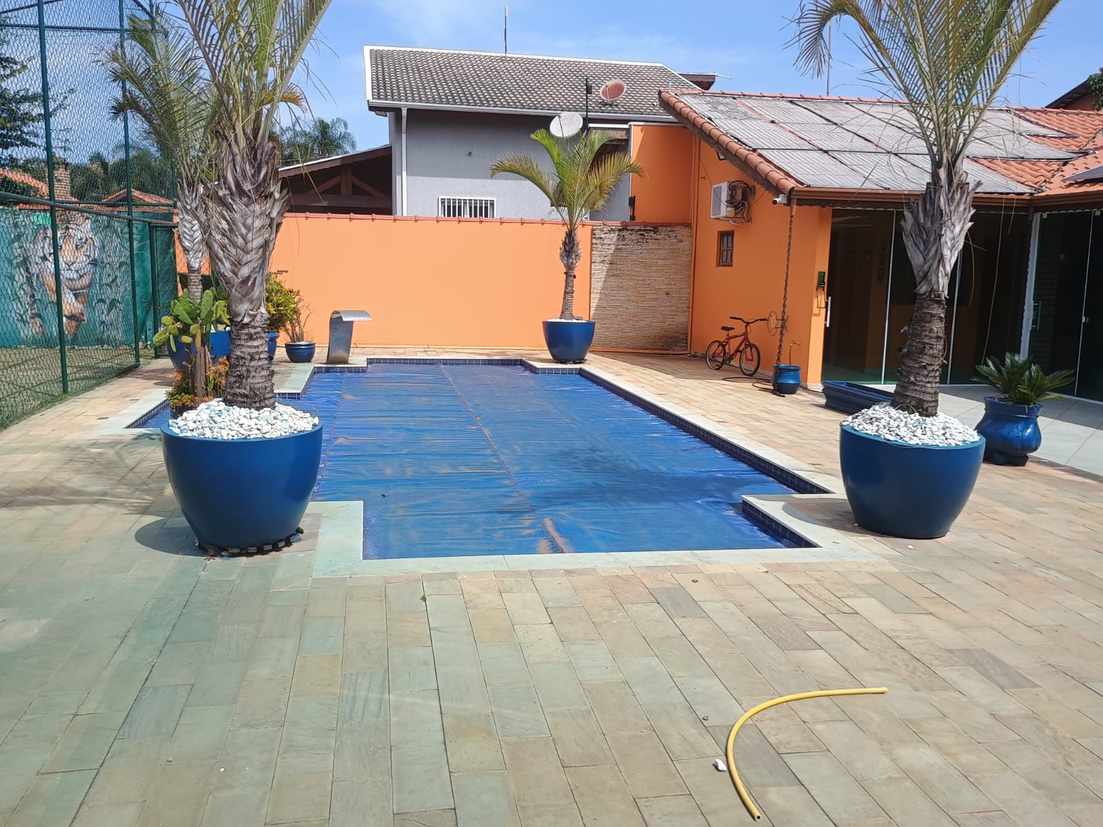 Casa 5 Dormitórios a Venda no Condomínio Horizonte Azul 1