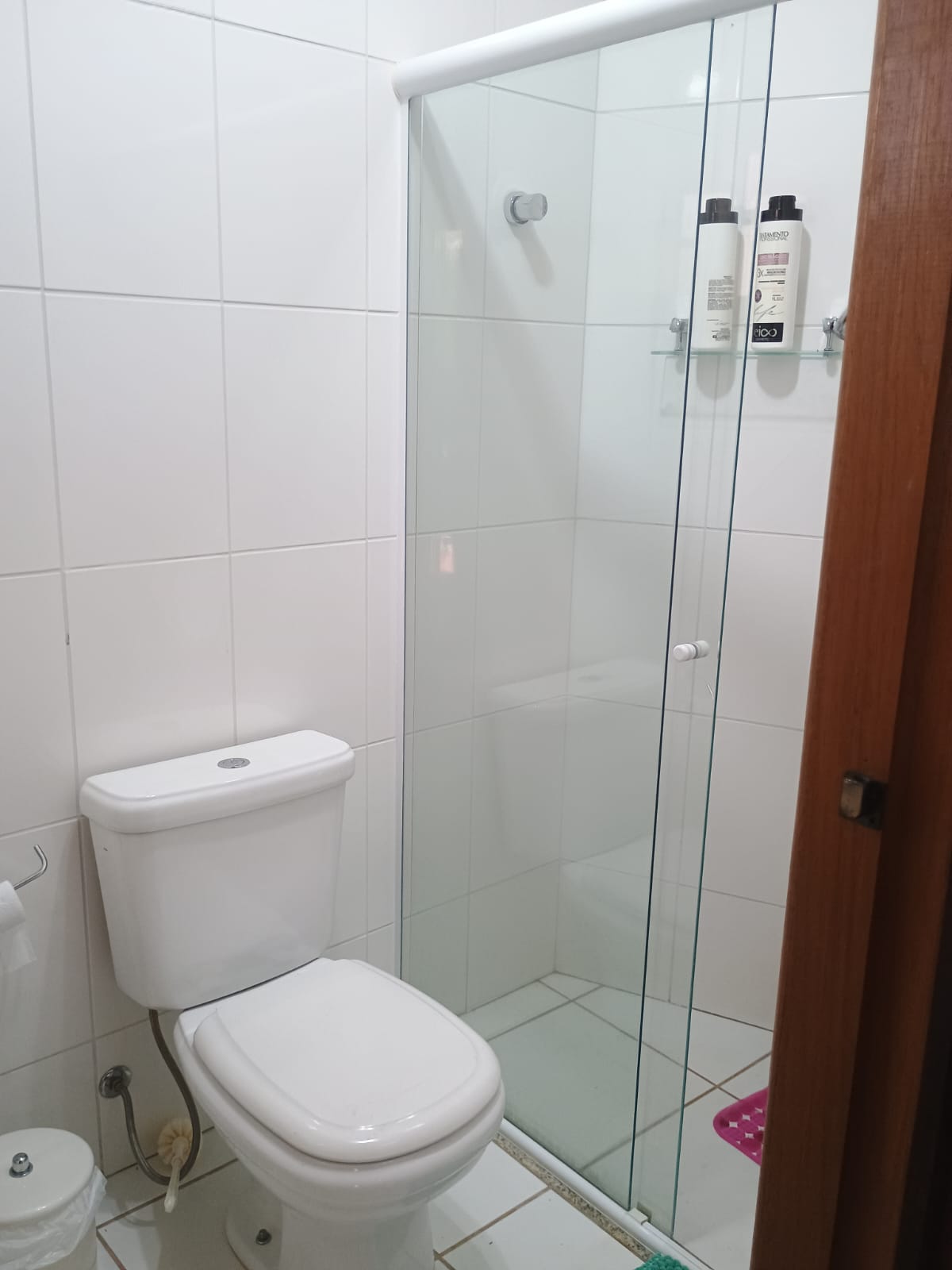 Casa 5 Dormitórios a Venda no Condomínio Horizonte Azul 1