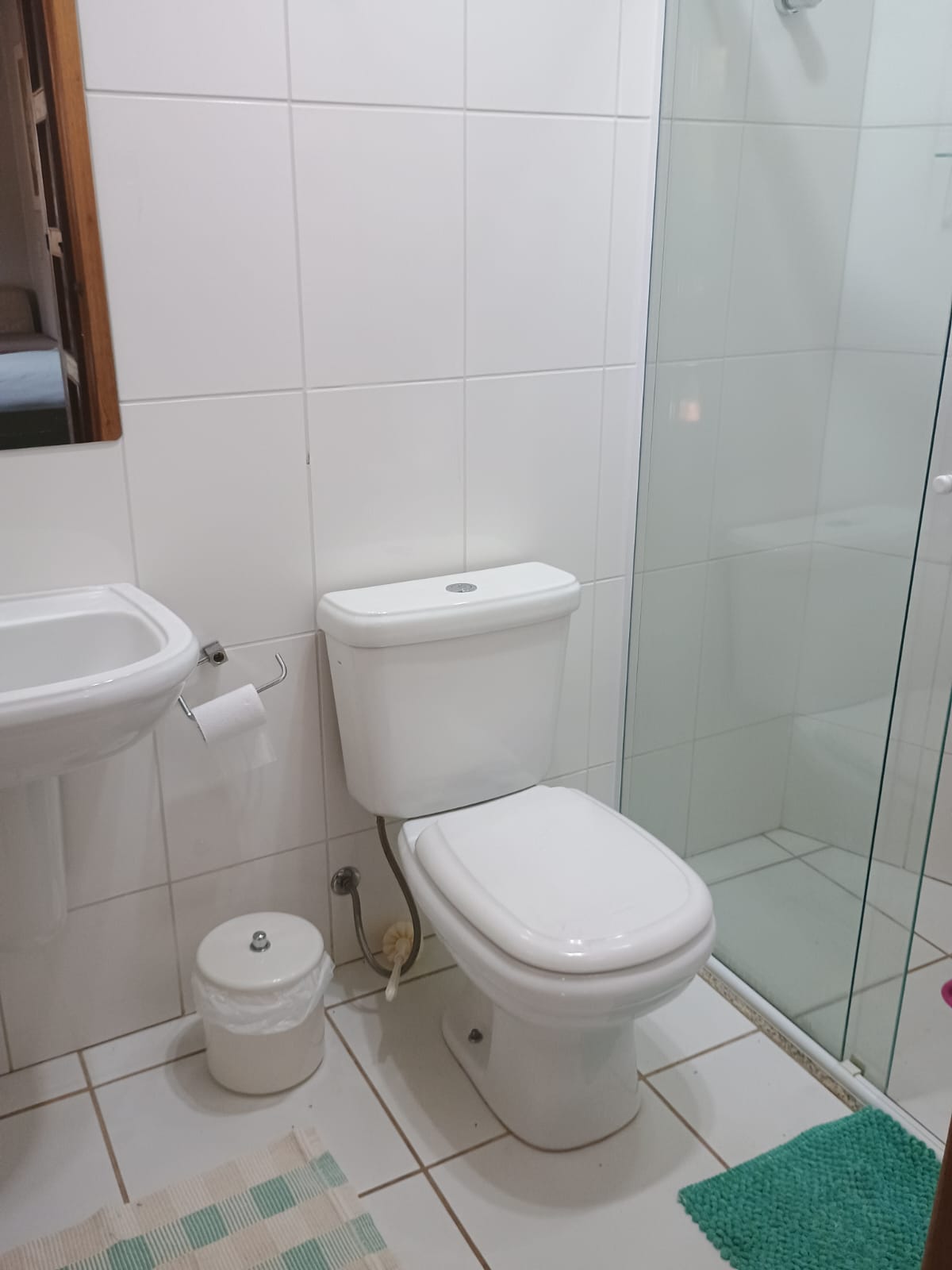 Casa 5 Dormitórios a Venda no Condomínio Horizonte Azul 1