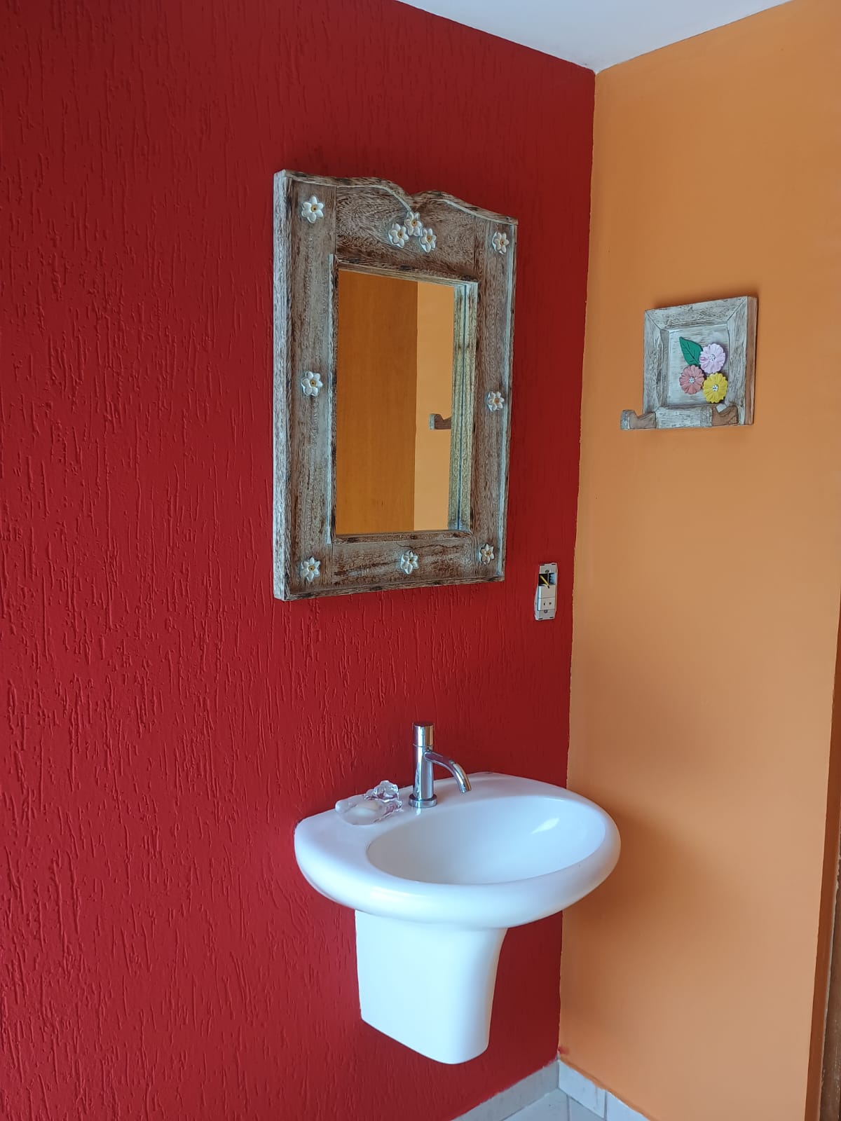 Casa 5 Dormitórios a Venda no Condomínio Horizonte Azul 1