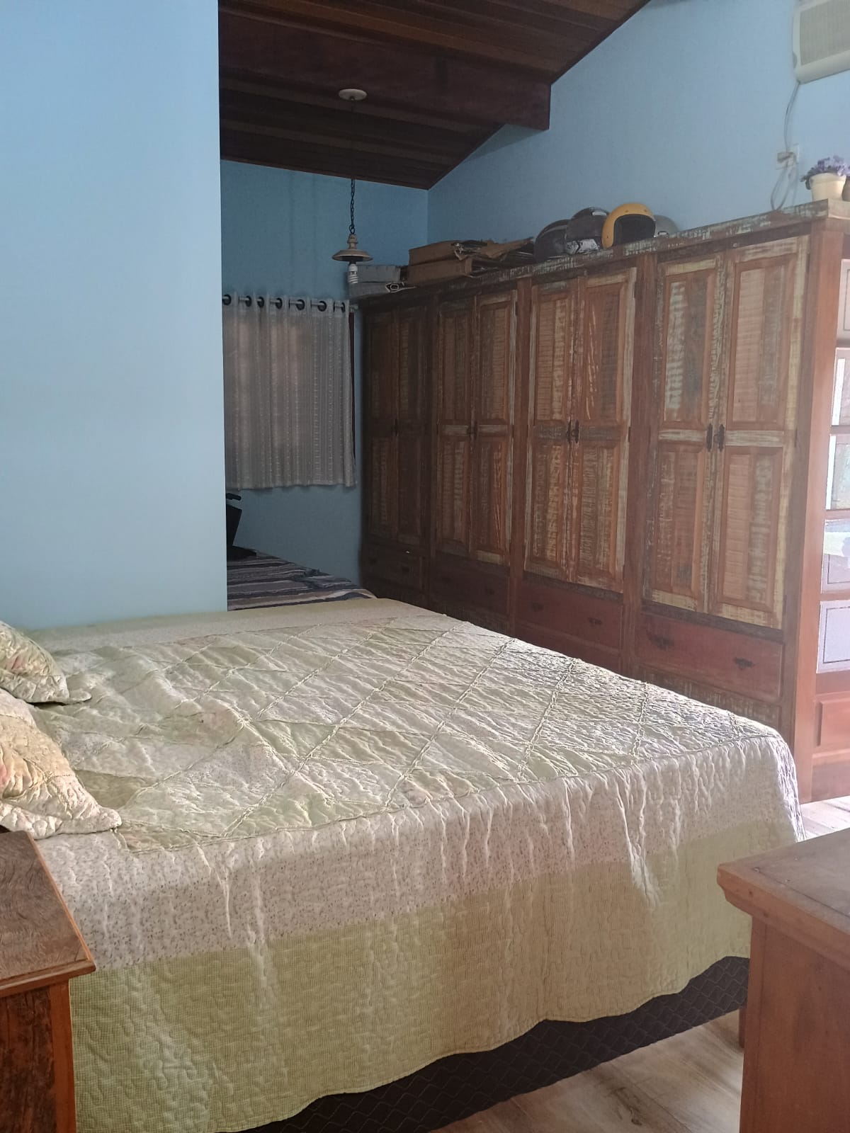 Casa 5 Dormitórios a Venda no Condomínio Horizonte Azul 1