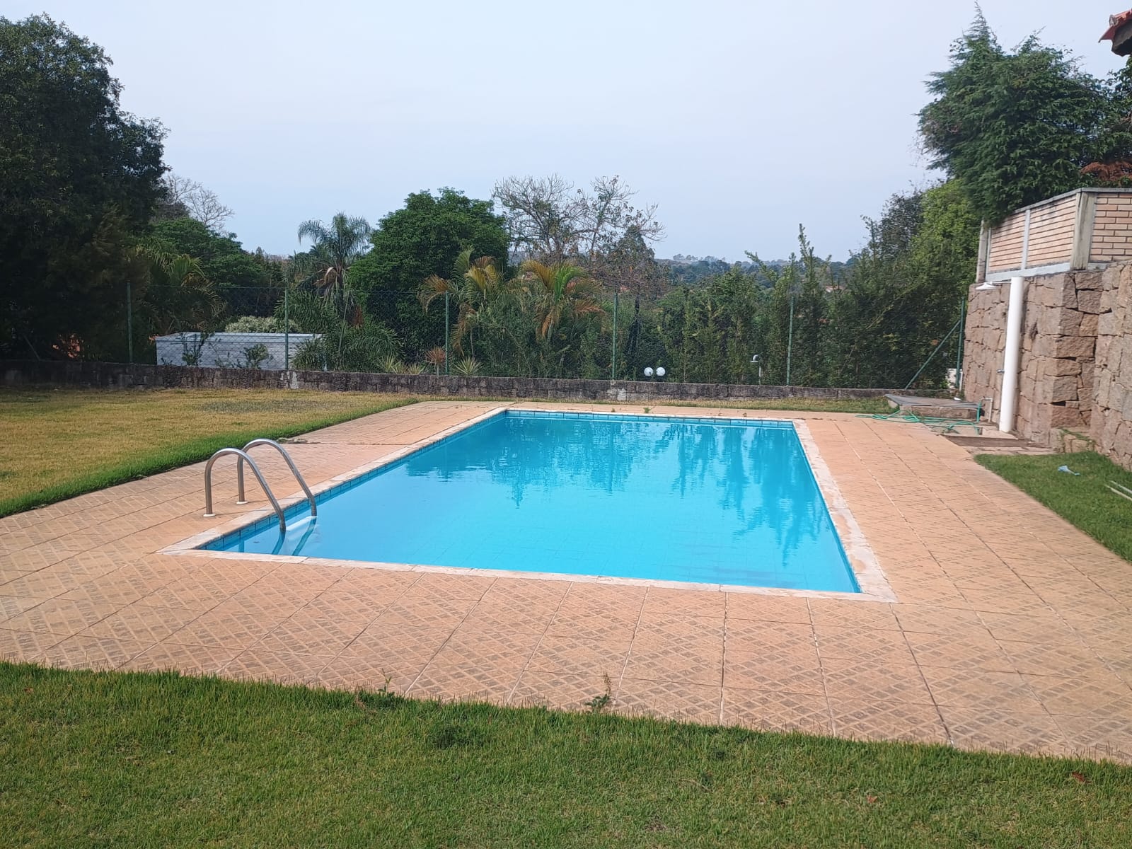 Casa Térrea 3 dormitórios e  Piscina a Venda em Condomínio de Itupeva