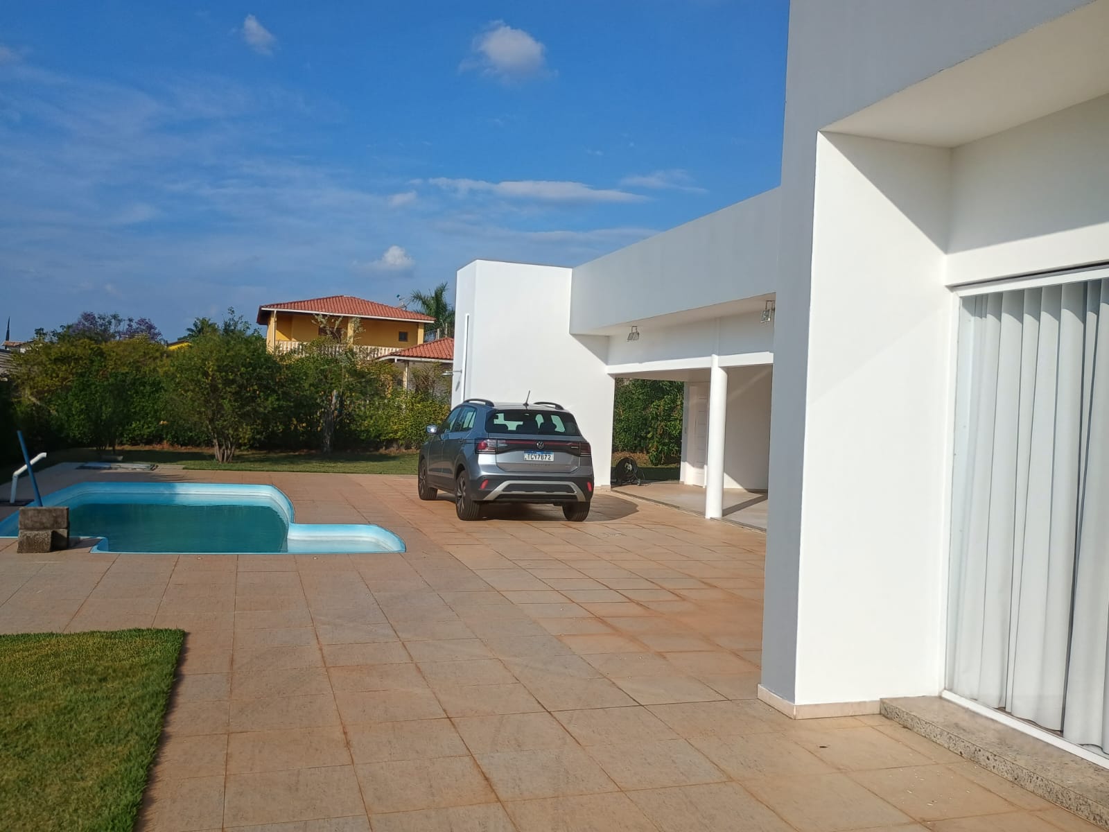 Sobrado  com 4 suítes a Venda no Horizonte Azul 2 em Itupeva 