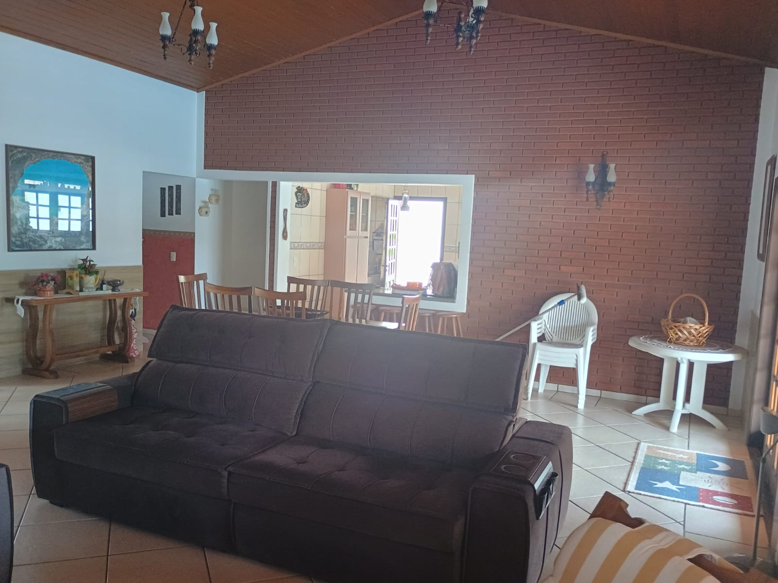 Casa em Condomínio 3 Dormitórios, 1 suíte, 4 Vagas - Itupeva-SP