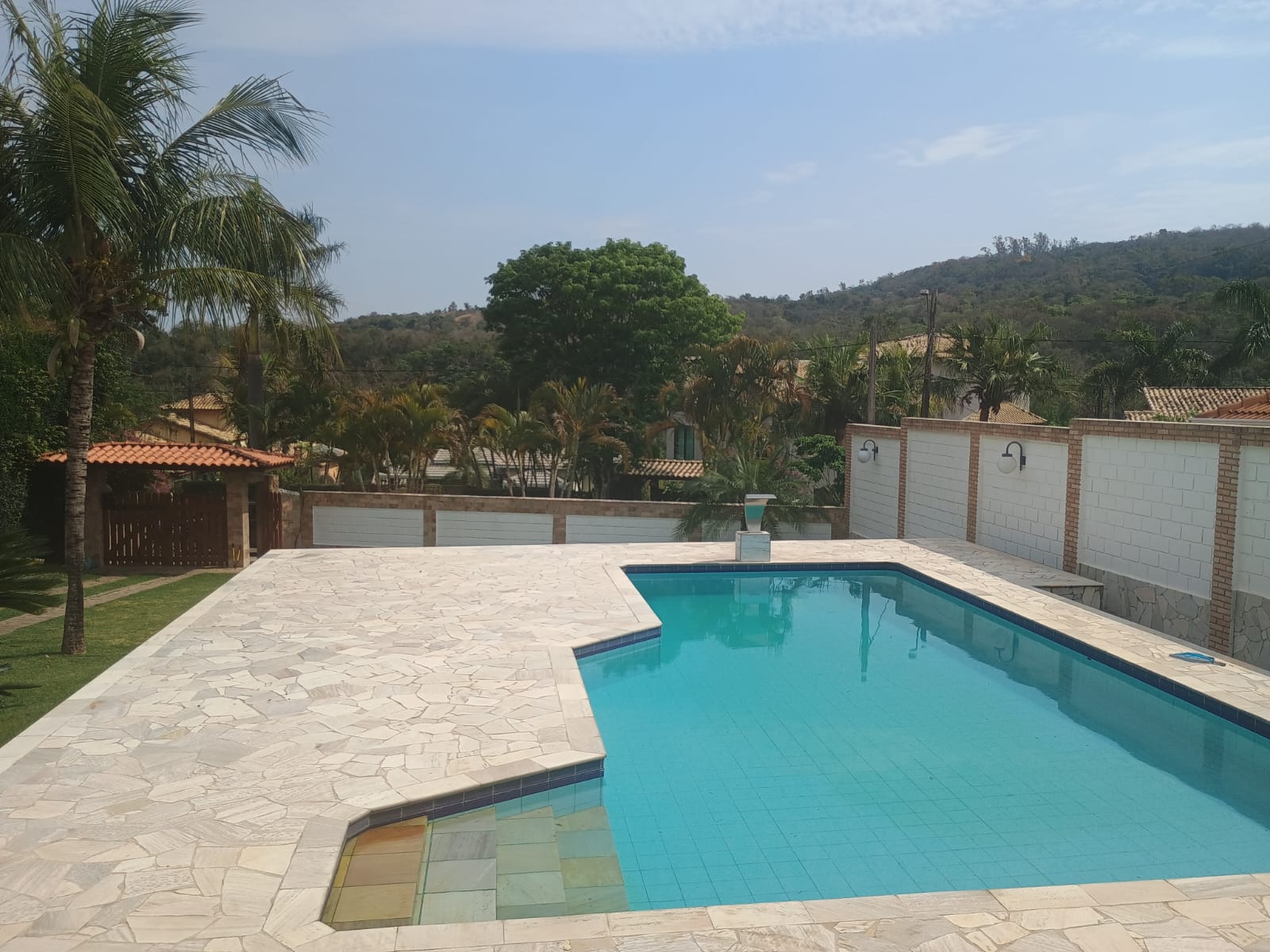 Casa em Condomínio 3 Dormitórios, 1 suíte, 4 Vagas - Itupeva-SP