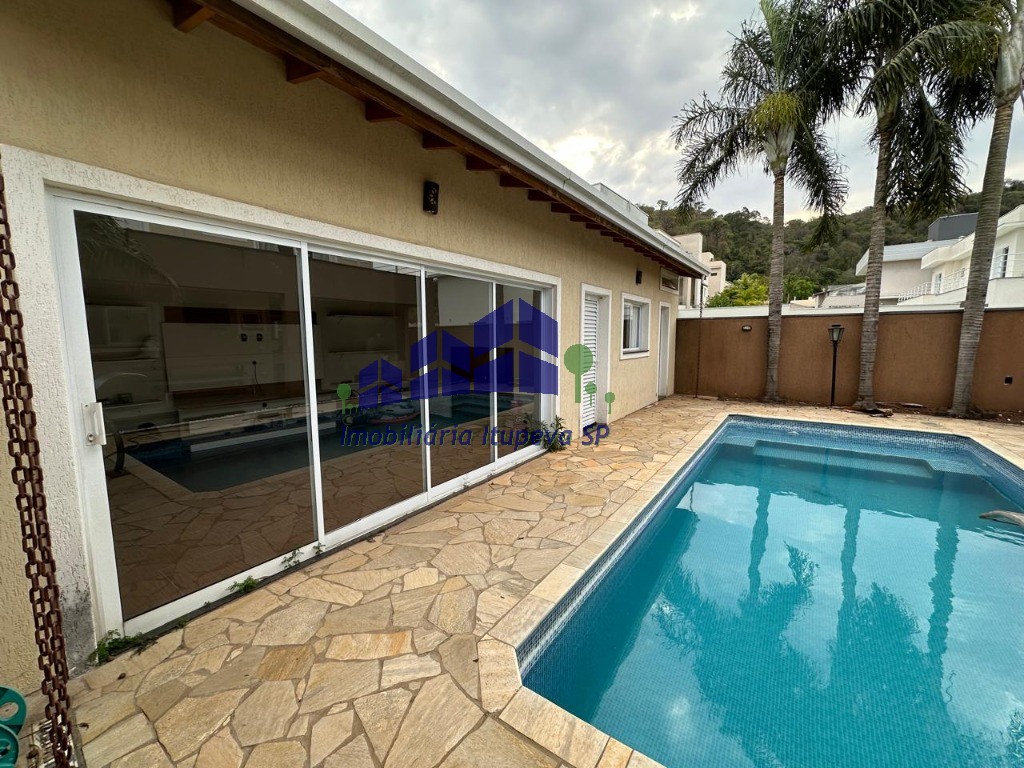 Casa em Condomínio 3 Dormitórios, 1 suíte, 4 Vagas - Itupeva-SP