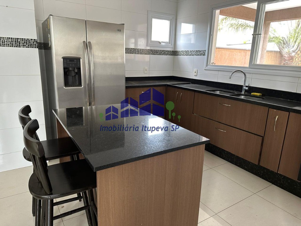 Casa em Condomínio 3 Dormitórios, 1 suíte, 4 Vagas - Itupeva-SP