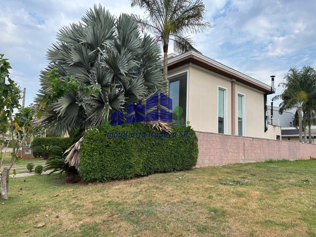 Casa em Condomínio 3 Dormitórios, 1 suíte, 4 Vagas - Itupeva-SP
