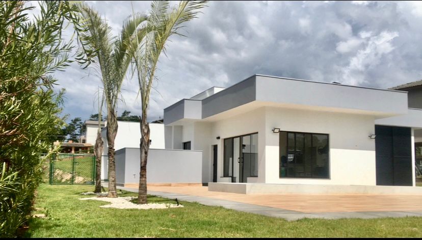 Casa Térrea a Venda no Condomínio Colinas de Inhandjara - Itupeva - SP