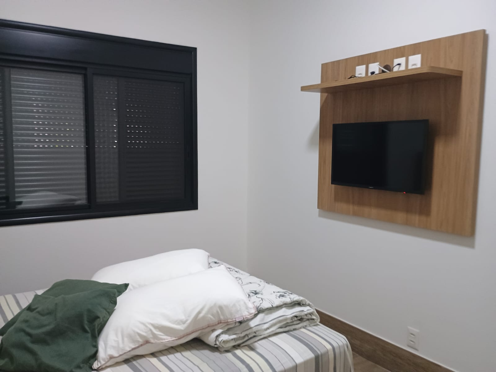 Casa Térrea a Venda no Condomínio Colinas de Inhandjara - Itupeva - SP