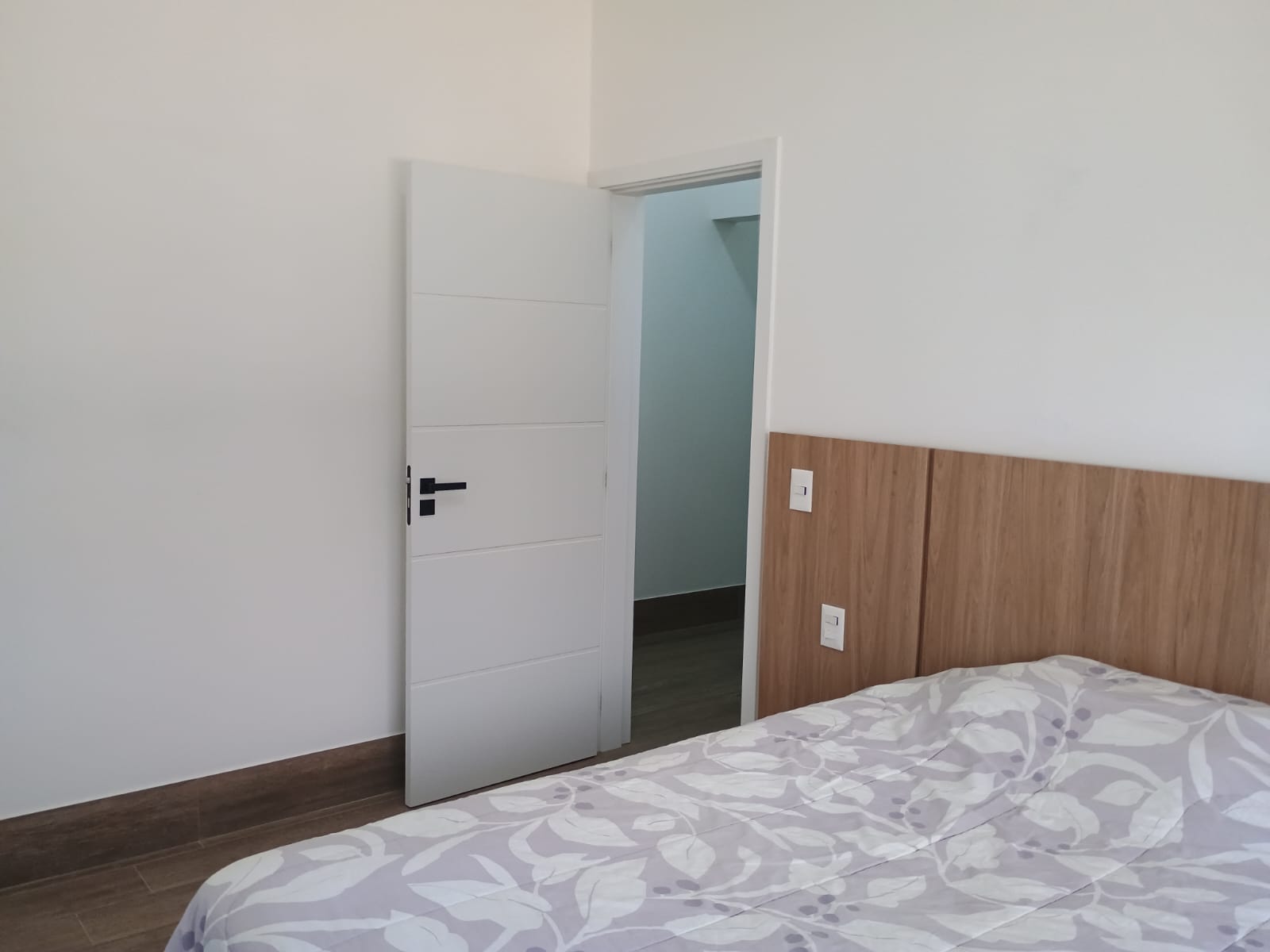 Casa Térrea a Venda no Condomínio Colinas de Inhandjara - Itupeva - SP