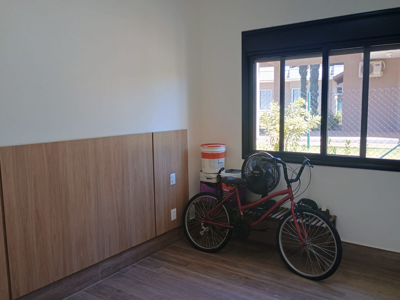 Casa Térrea a Venda no Condomínio Colinas de Inhandjara - Itupeva - SP