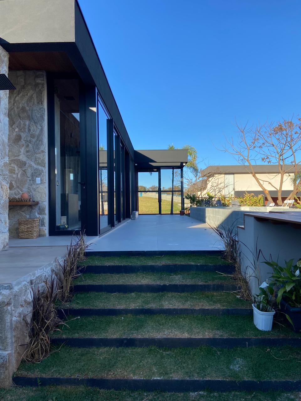 Casa de Alto Padrão a Venda no Fazenda Serra Azul II - Itupeva-SP