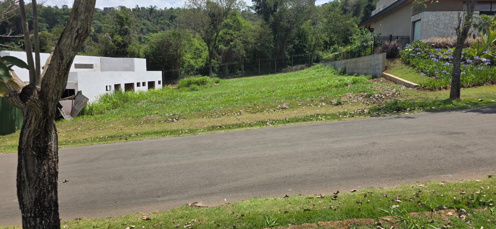 Perfeito Terreno em condomínio no Fazenda Serra Azul II em Itupeva 