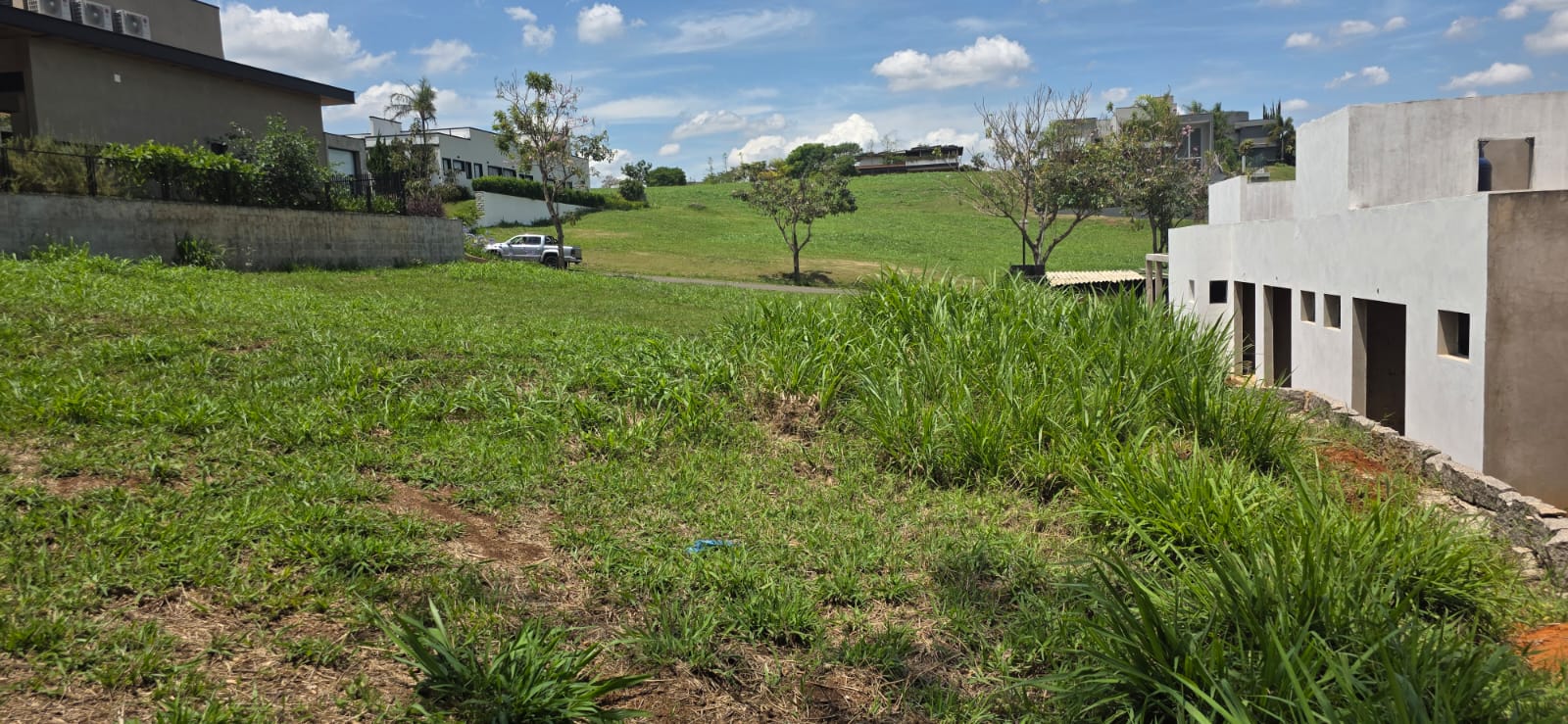 Perfeito Terreno em condomínio no Fazenda Serra Azul II em Itupeva 