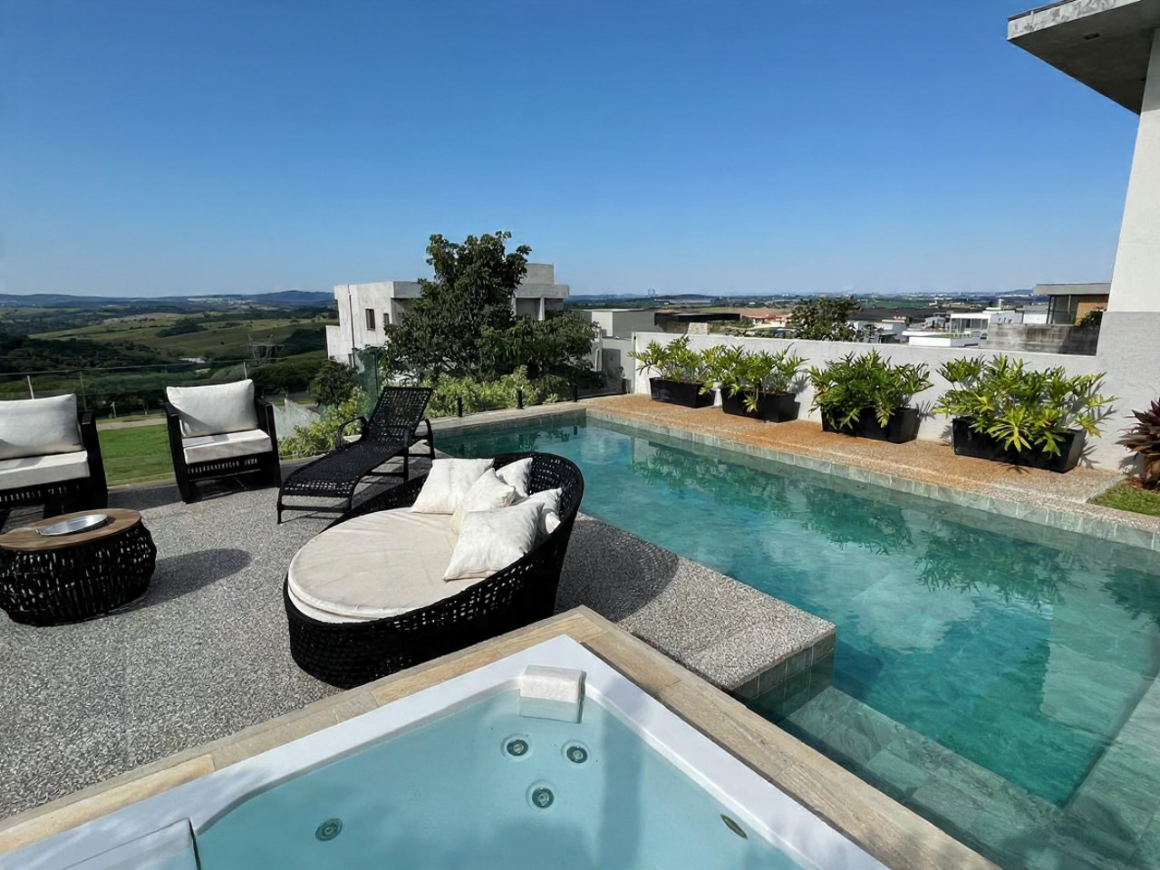 Casa de Alto Padrão à Venda no Fazenda Serra Azul II- Itupeva-SP 