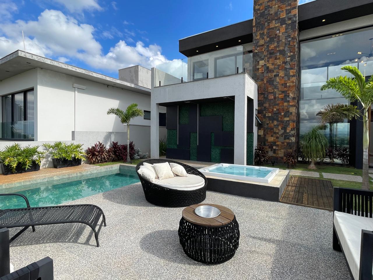 Casa de Alto Padrão à Venda no Fazenda Serra Azul II- Itupeva-SP 