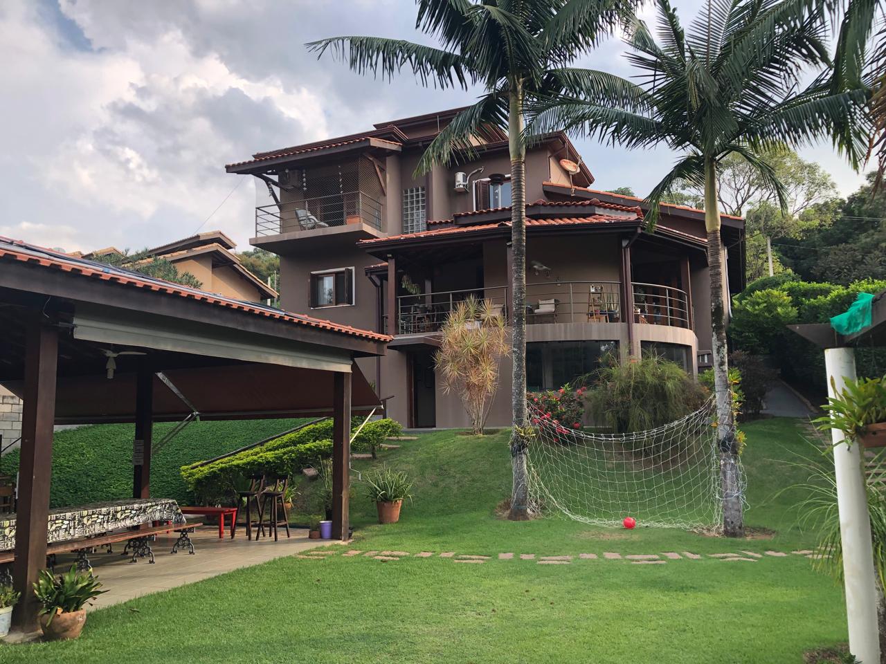 Fantástica Casa em condomínio no Jardim do Ribeirão 2 em Itupeva 