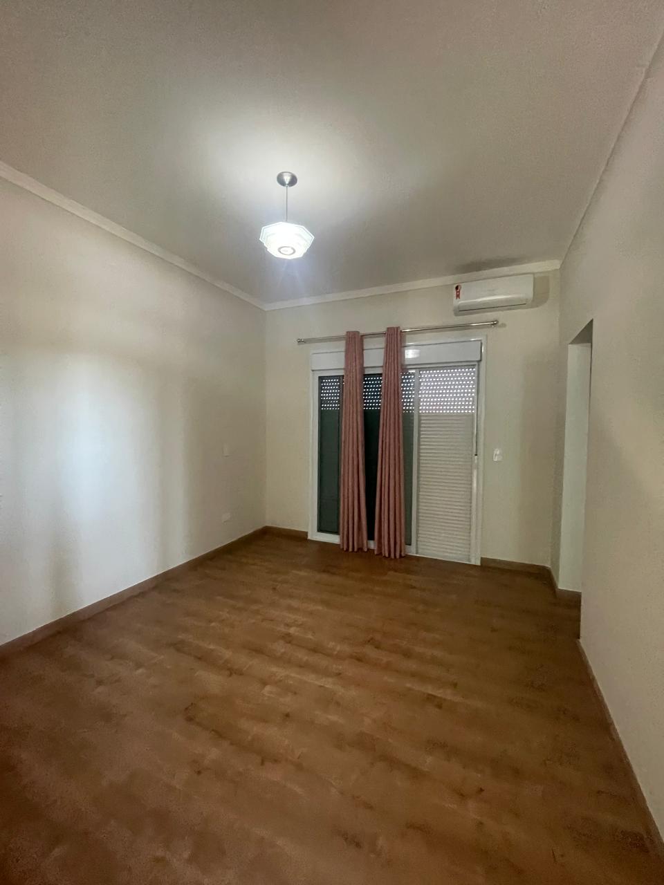 Casa 5 Suítes, Piscina e Espaço Gourmet à Venda no Condomínio Vida Real 