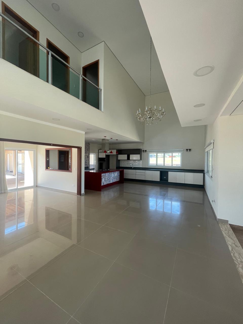 Casa 5 Suítes, Piscina e Espaço Gourmet à Venda no Condomínio Vida Real 