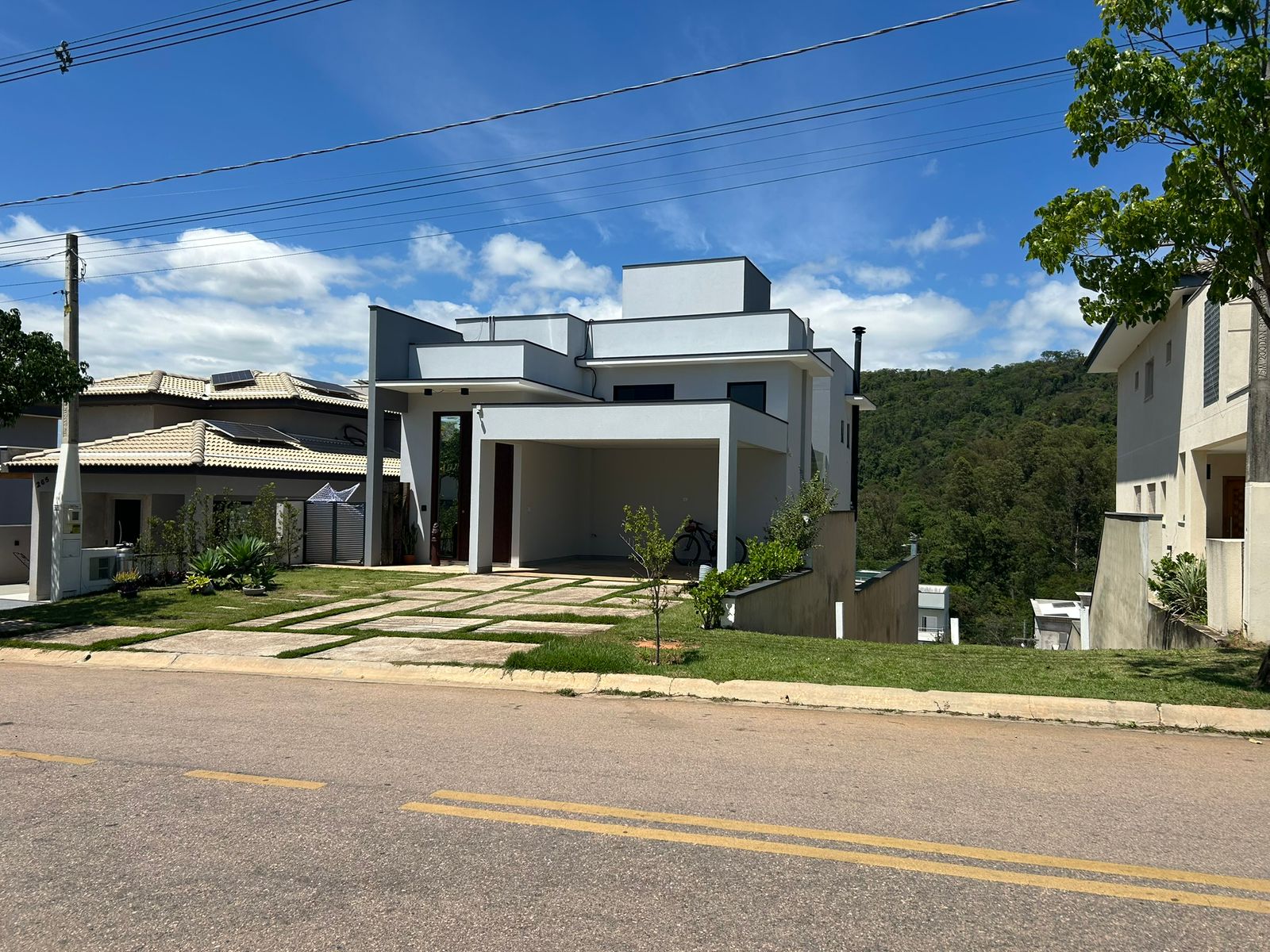 Excelente Casa à Venda no condomínio no Ibiaran II em Itupeva