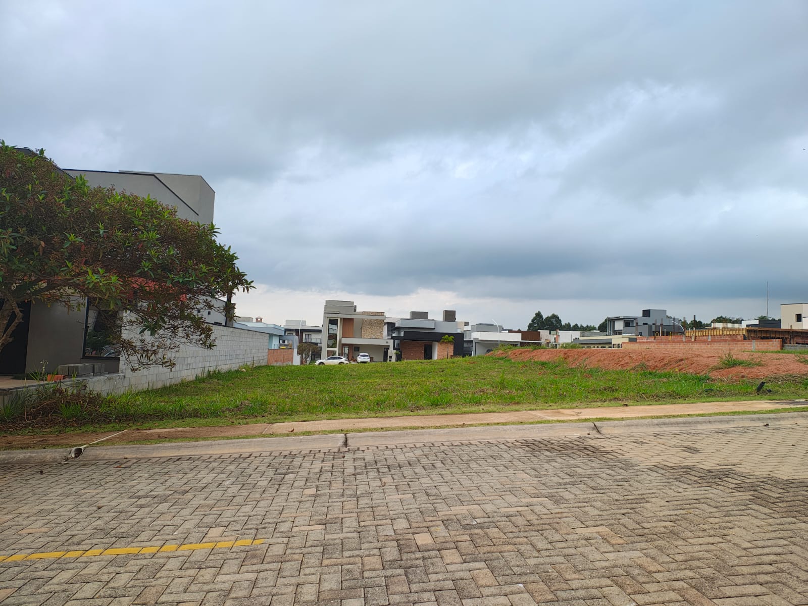 Terreno de 360 m² à Venda no Residencial Pecan - Itupeva