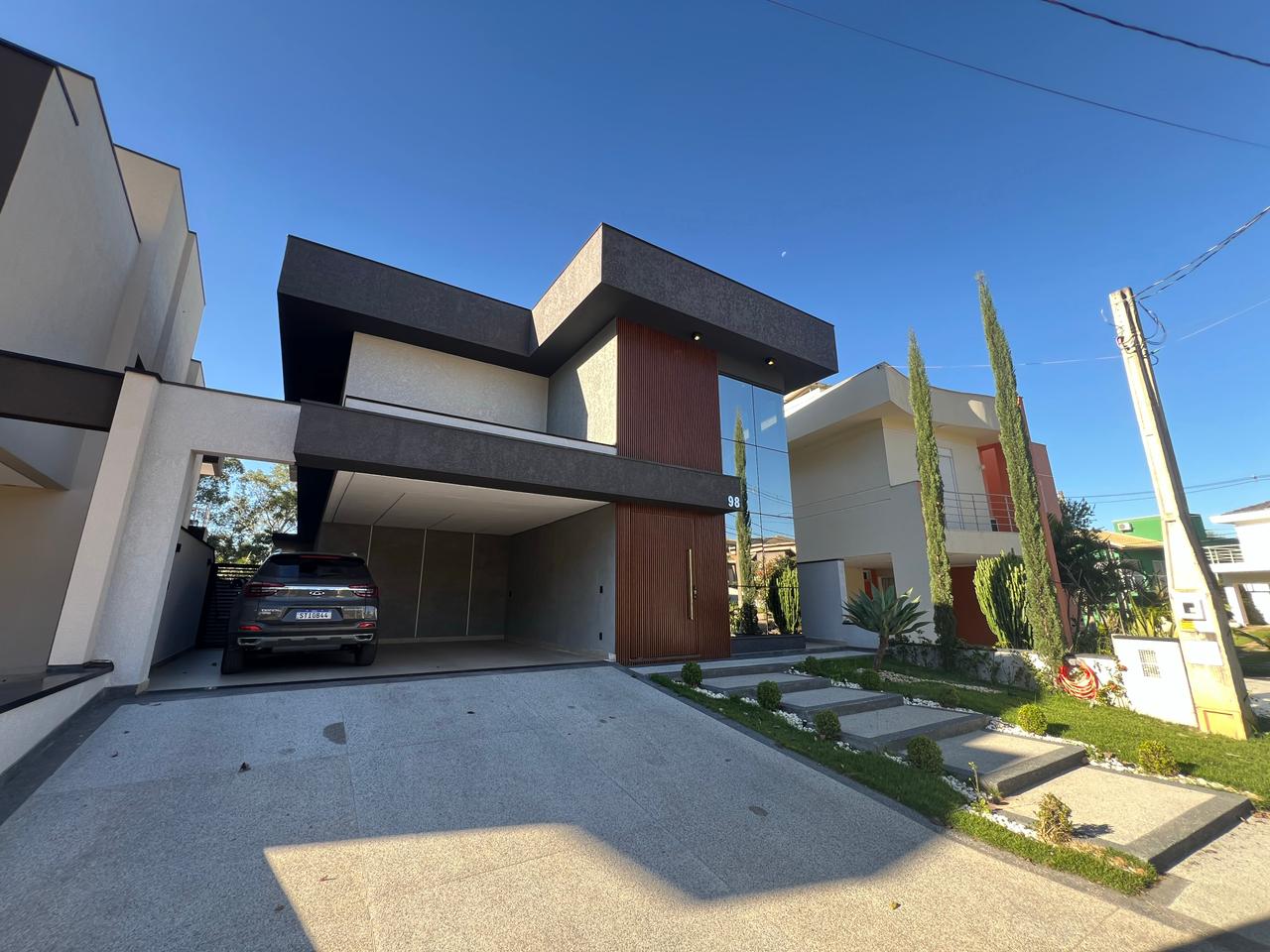 Casa em condomínio - Venda