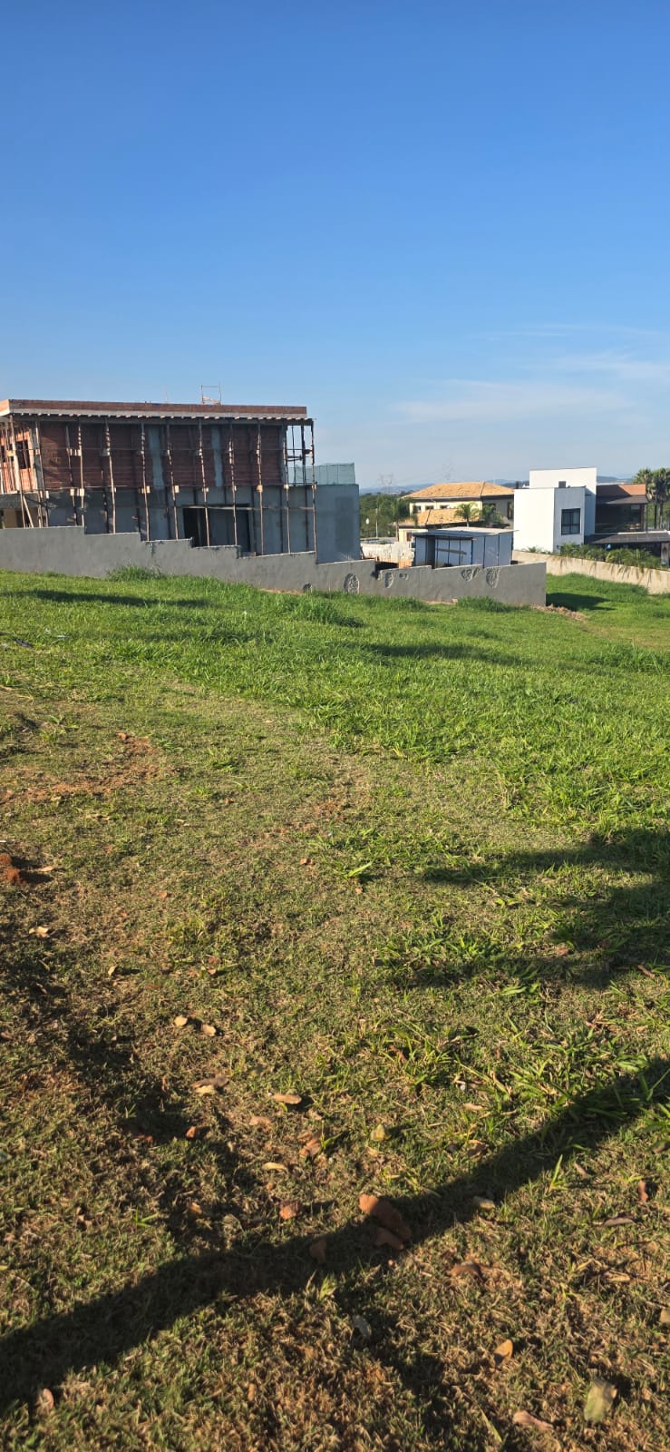 Terreno 833m² à Venda no Condomínio Fazenda Serra Azul II - Itupeva SP