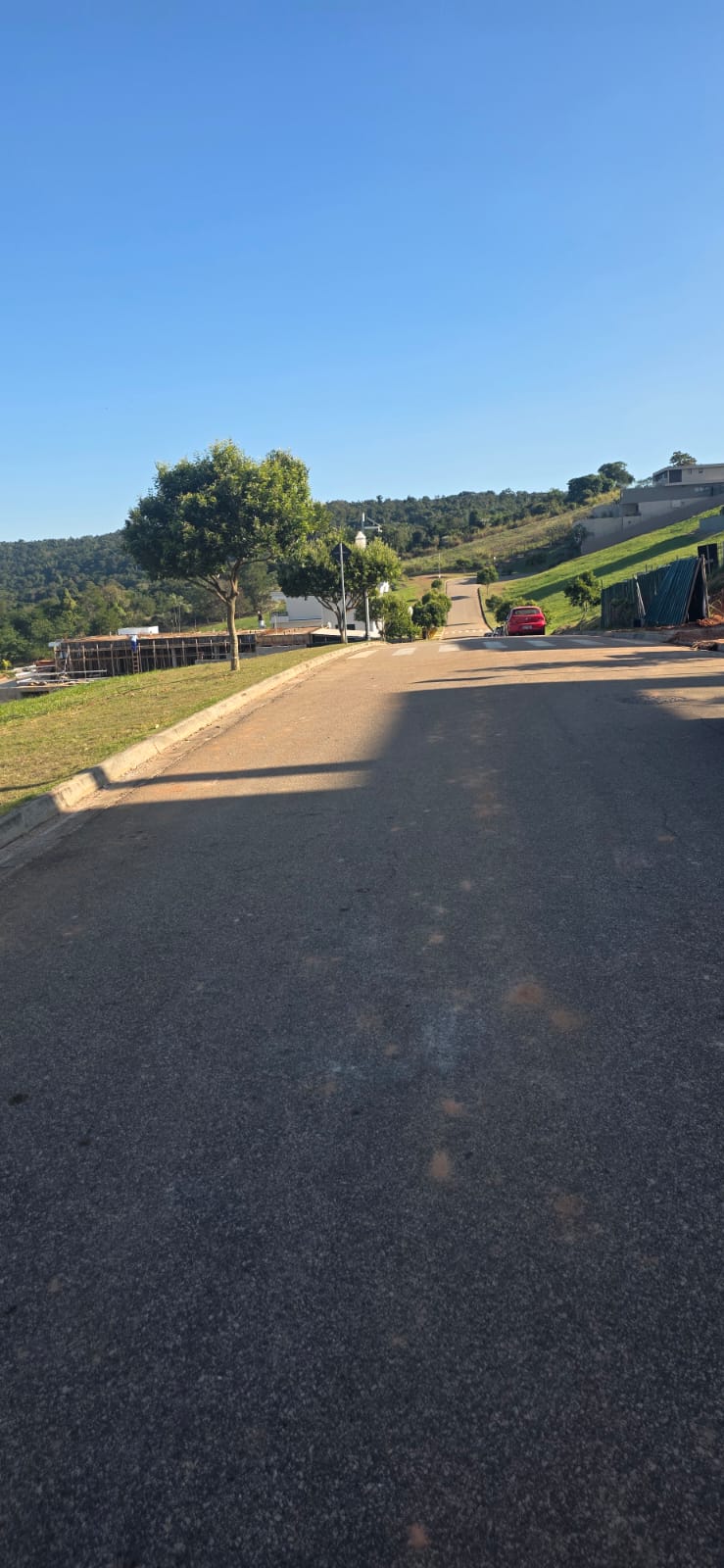 Terreno 833m² à Venda no Condomínio Fazenda Serra Azul II - Itupeva SP