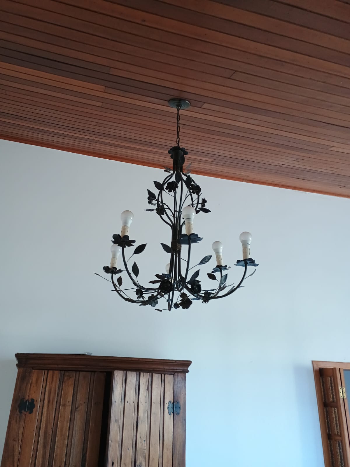 Casa de Campo Estilo Colonial com Vista para o Lago no Cafezal 6 – Itupeva!
